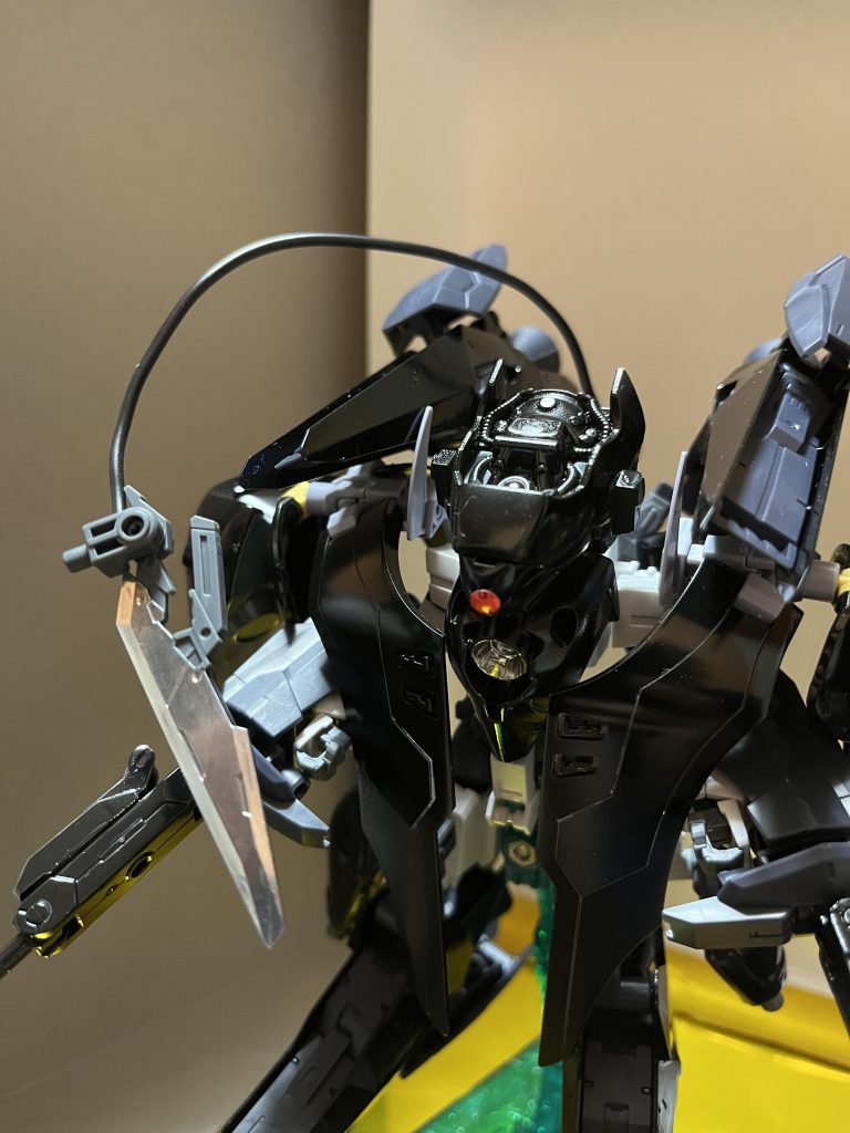 テールブレードリード線を外してマウント化