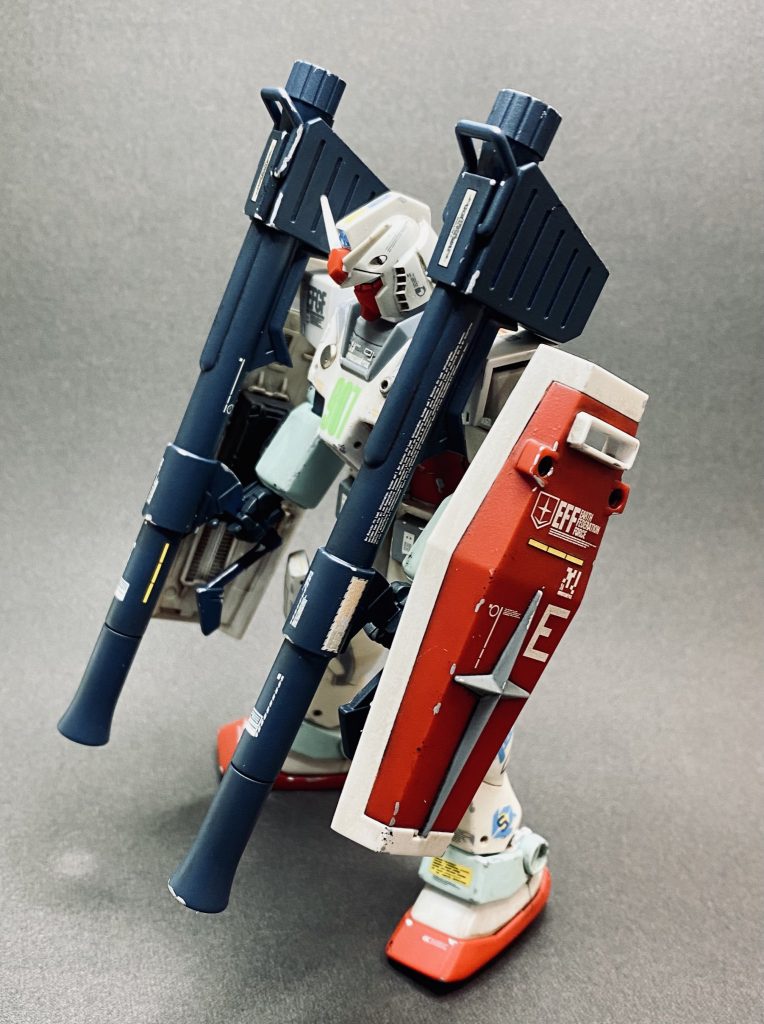 白い悪魔–3枚目/制作者：メンドロリアン