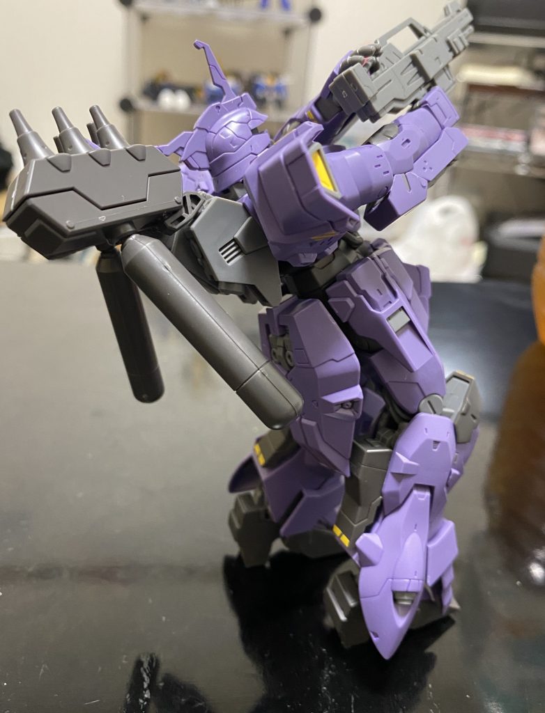 のけぞりバックパックのファンネルラックはゲート処理をしてない