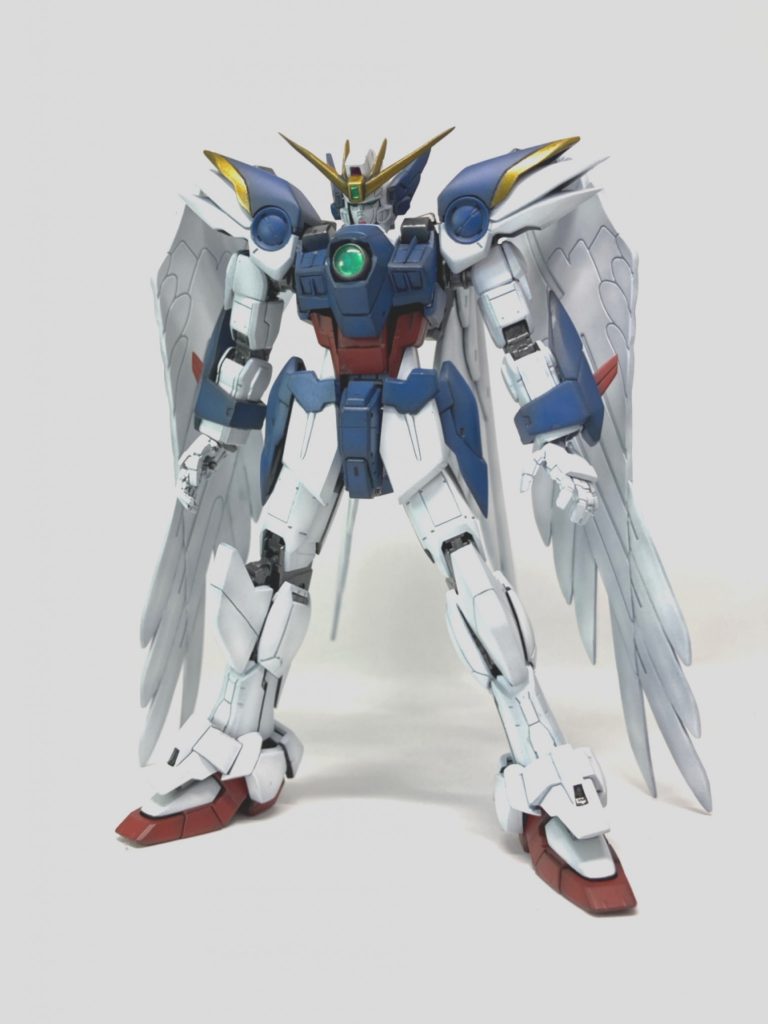 RGウイングゼロ発売前に着手。直後に発売決定。発売直前に意地になって完成！…という悲しい思い出の一品です。