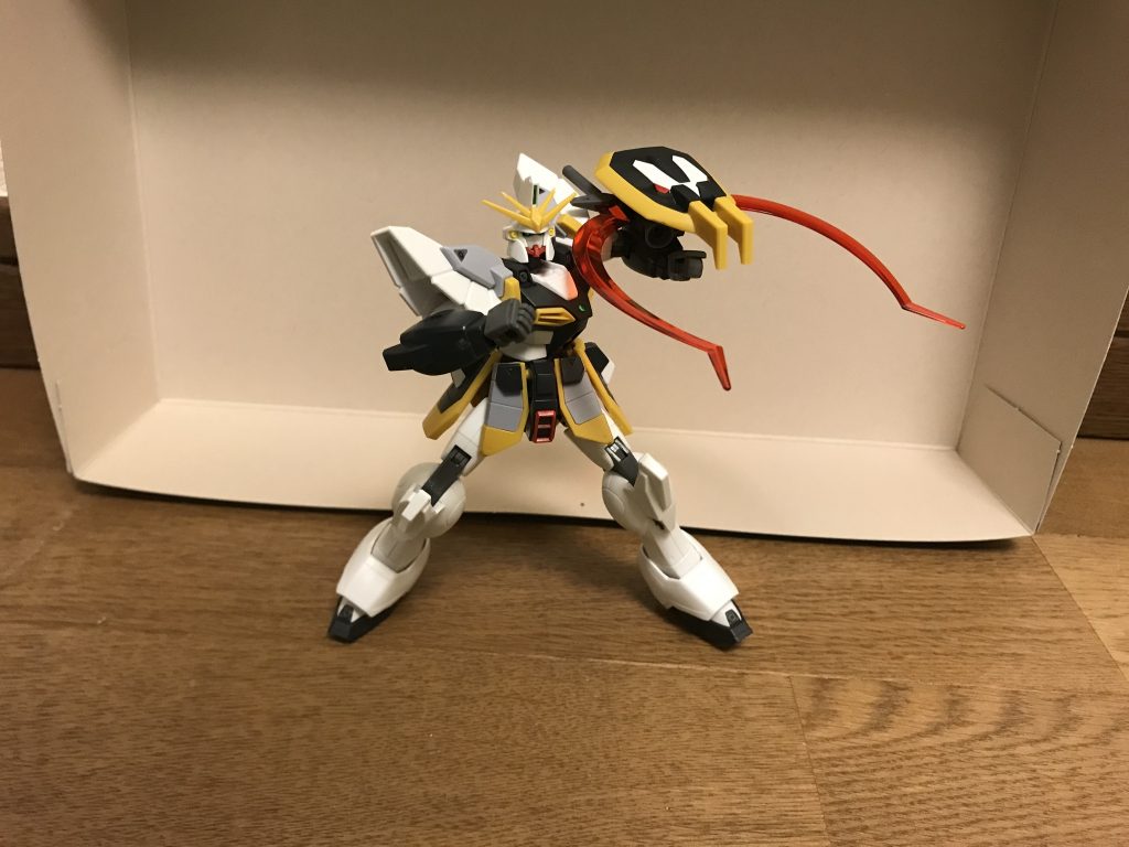 クロスクラッシャーシールドと2本のヒートショーテルを組み合わせて腕に嵌め込んで使用する特殊兵装であり、鋏み切りに特化している。