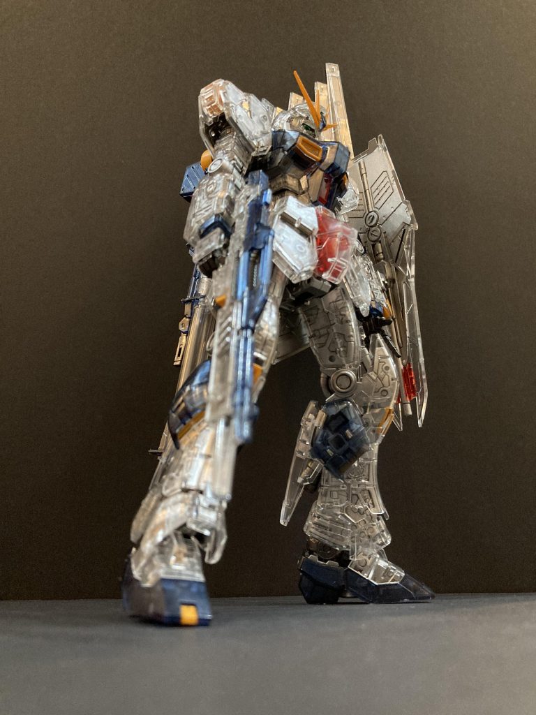 νガンダム ffと同じポジションで撮ってみました。