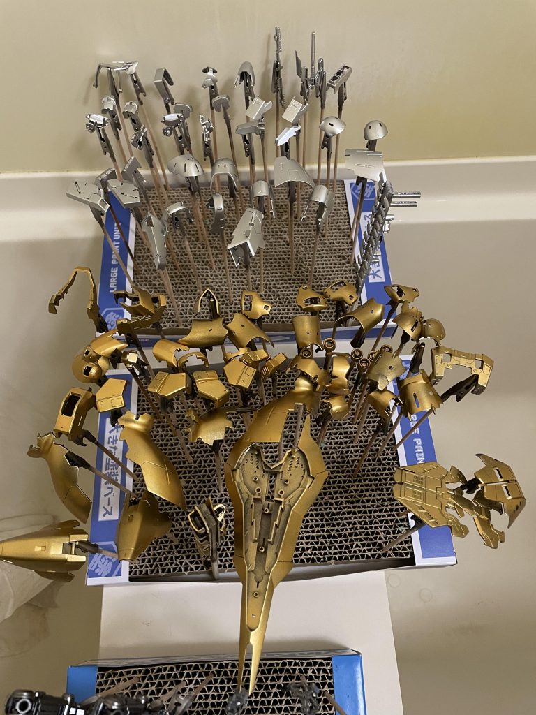 ゴールドとシルバーの下地