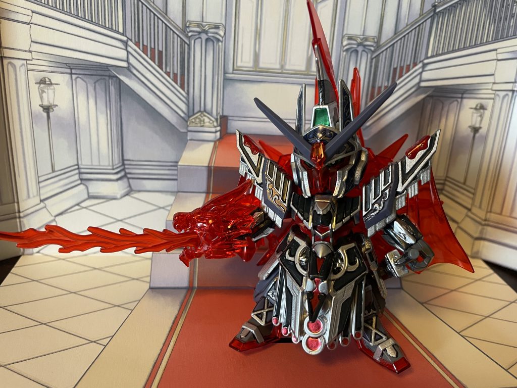 バックパックを背負った形態。このシリーズの特徴たる仮面もカッコいい！！