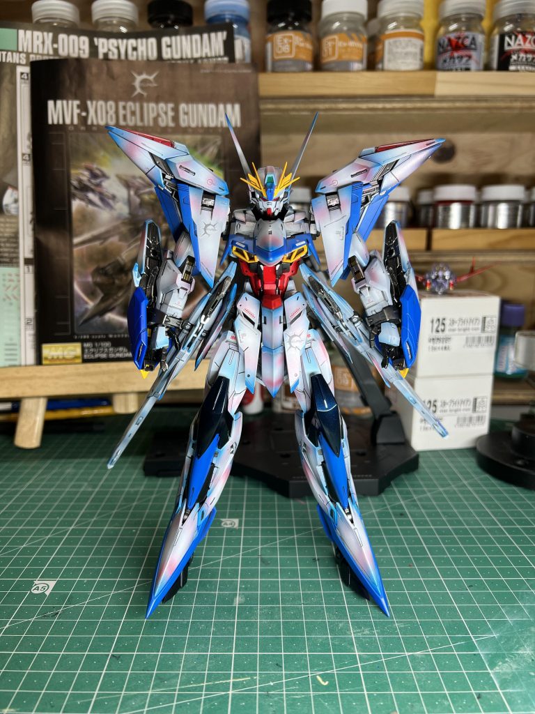 エクリプス正面