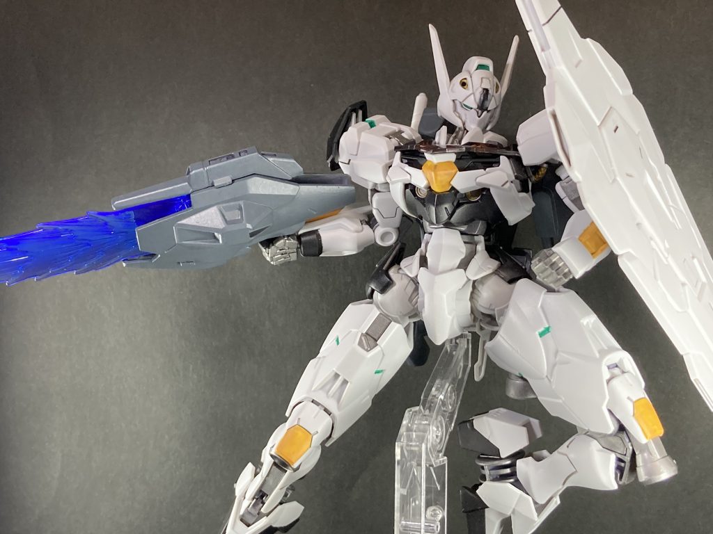 パッケージモチーフで一枚。最新キットらしくガシガシ動かせパーツ分割も優秀なので塗り分けも容易でした。