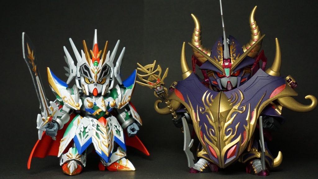 筆塗りでの金塗装は毎回シタデルカラーのリトリビューターアーマーを使ってしまうので、たまには違う金を使いたくてファレホモデルカラーのポリッシュドゴールドを使おうとしましたが塗っても塗っても発色しなかったので結局リトリビューターアーマーを使ってしまいました。