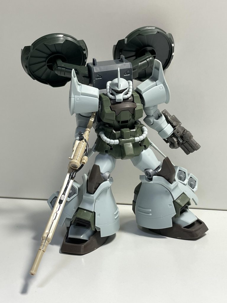 制作過程❶概ねコンセプトは最初から固まってました。左手3連バルカンはスナイパーライフルが構えられなくなるため敢えなくリストラ。