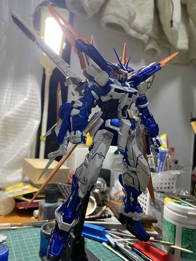 アストレイブルーフレームD–2枚目/制作者：米田 光広