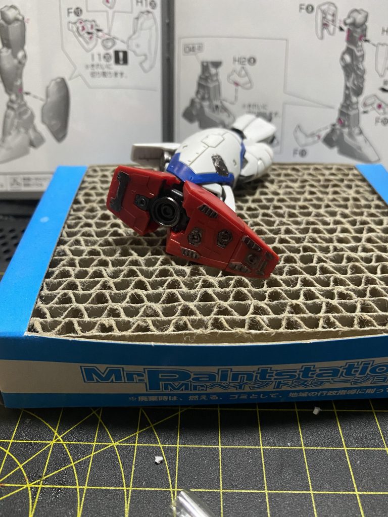 ちなみに足裏も塗装してます