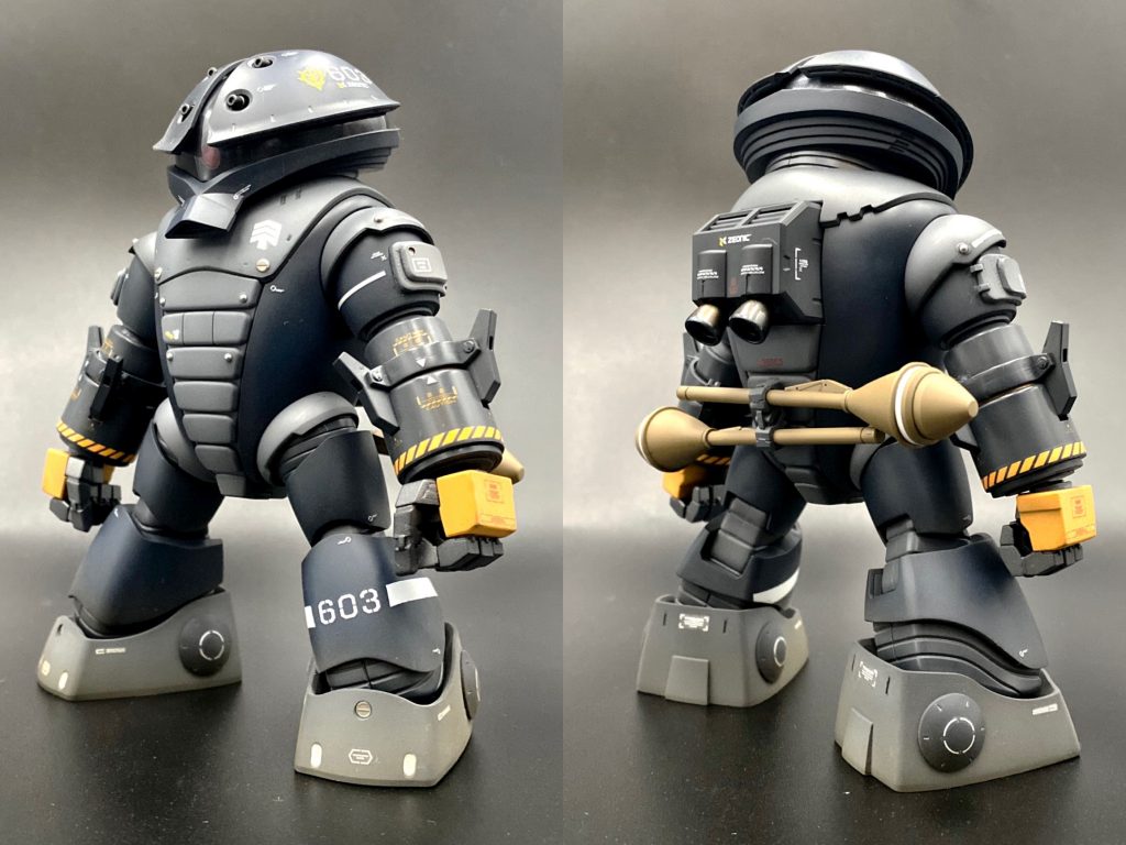 本体のアッガイはスジ彫欲を刺激するスペースに満ち溢れていますが、殆どの外装パーツが合わせ目無しの一体整形！耐圧殻を意識したバンダイさんの心意気と解釈し、スジ彫は断念。代わりにメタルパーツとデカール、ラインの塗り分けで情報量を補いました。