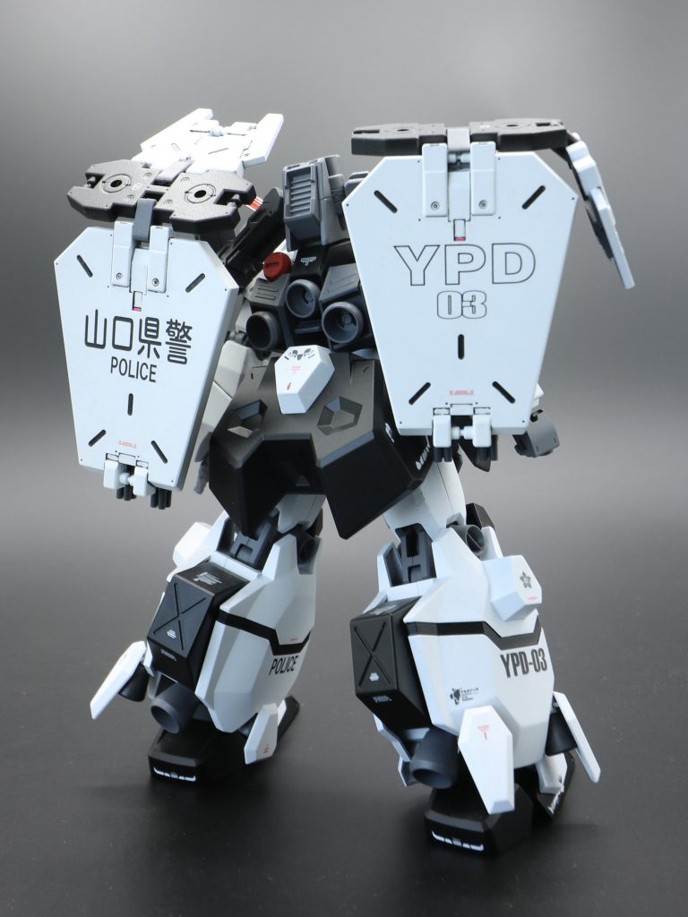 シールドはMSGエクシードバインダーの稼働アームを使ってます。