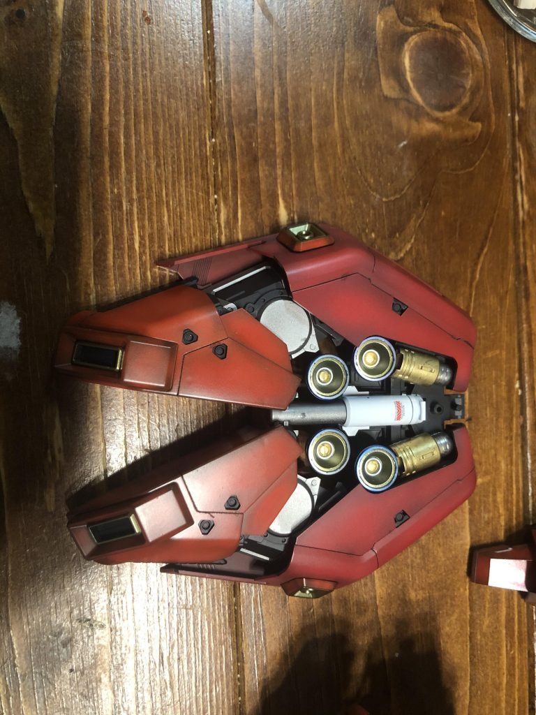 リアスカートも塗り分けました！！