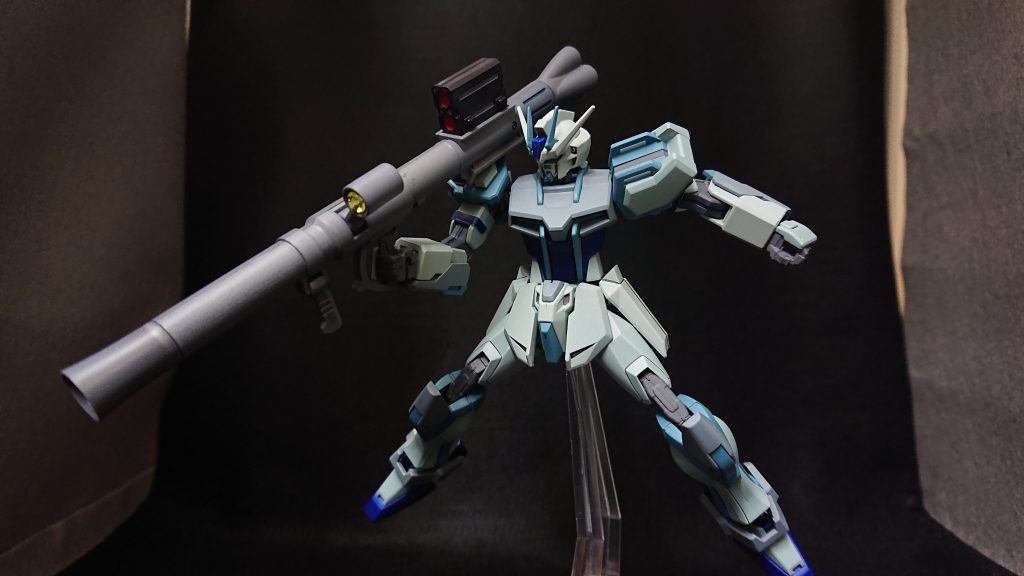 今回のお気に入りポイントはバズーカですくじ運の無さに涙を流しましたが、ORIGINザクの“MS用バズーカA2型”を装備させることで心の平穏を保てるかもですバズーカのスコープには、セリアのデコレーションシール(黄)を接着していますでは、最後までご覧いただきありがとうございました