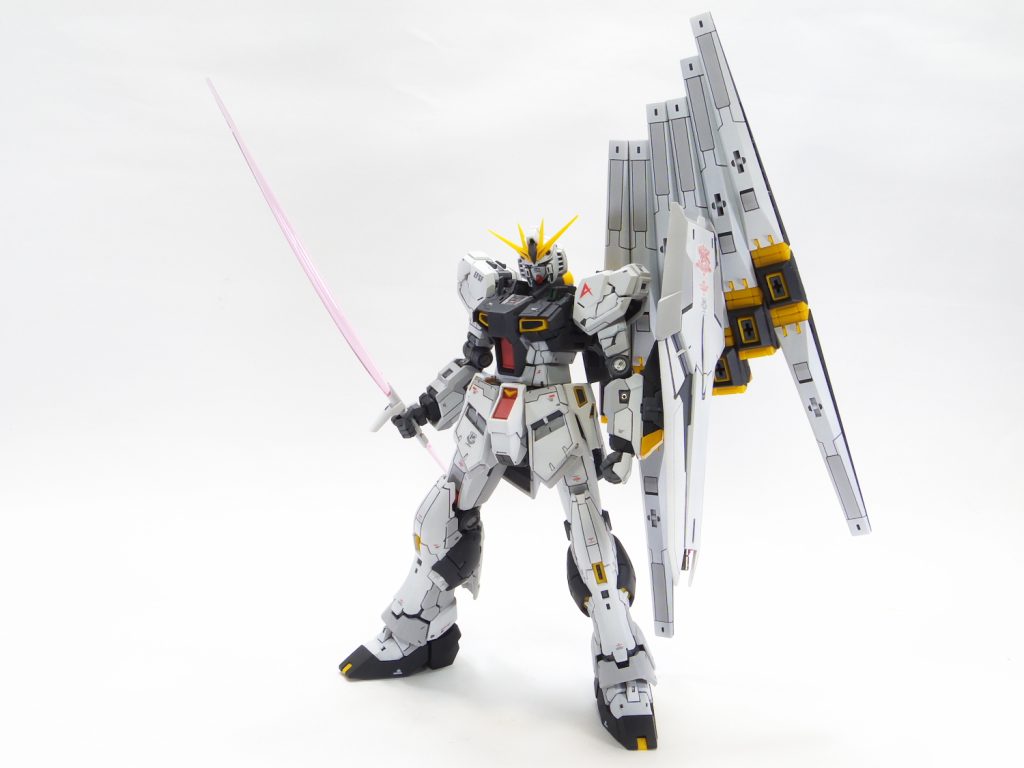 RG νガンダム–4枚目/制作者：guplafactory