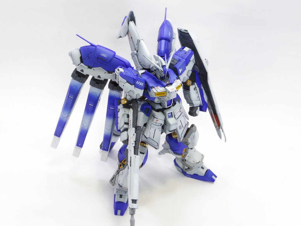 RG Hi-νガンダム–4枚目/制作者：gunplacraft