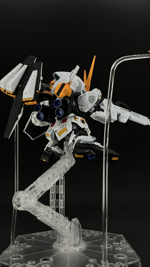 バーニアは小さかったので削り取って新たに付けました