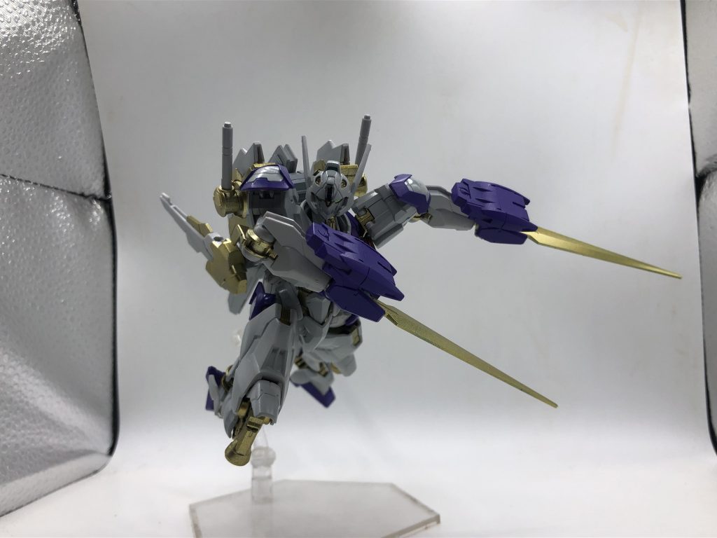 ガンダムルブリス–5枚目/制作者：@UnderSignalTake