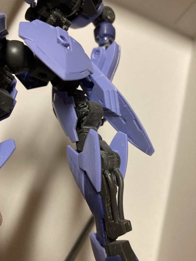 ももの肉抜きをアルミ線で埋めました