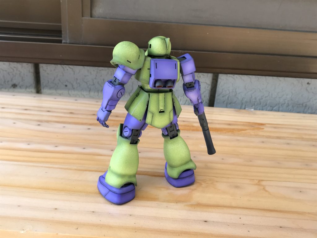 HG ザクⅠ–3枚目/制作者：ひいくん