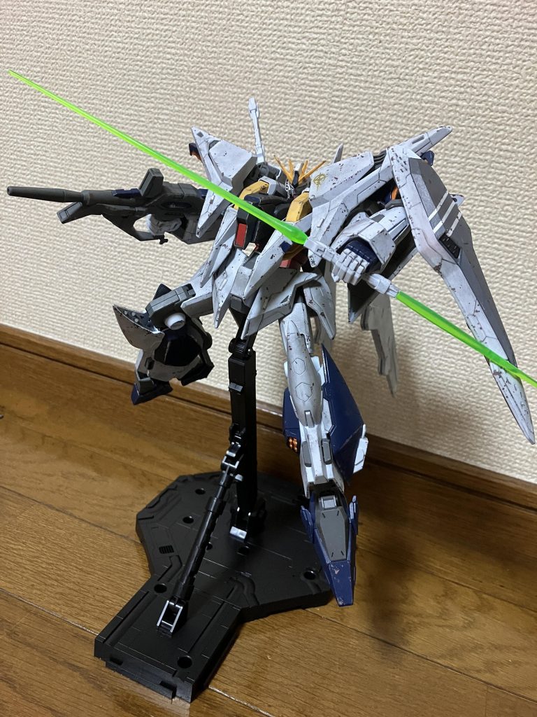 デカくて撮影ブースでポージングできない