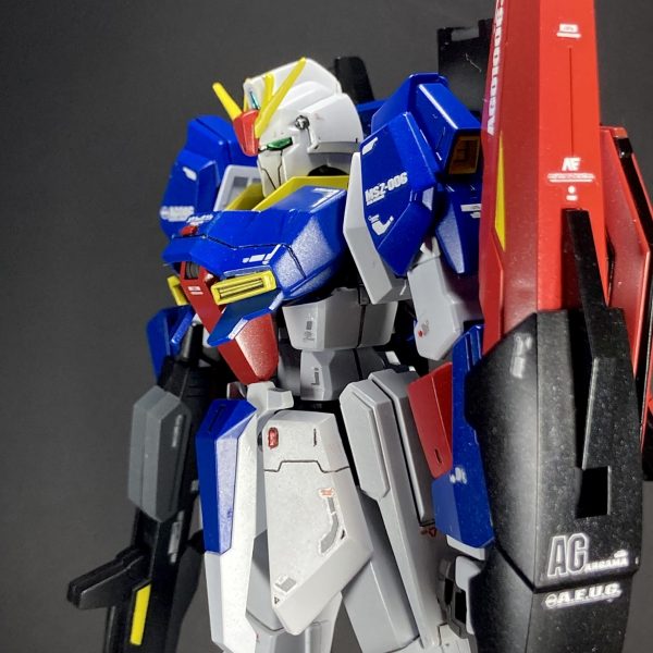 HG : MSZ-006 ZETA GUMDAM