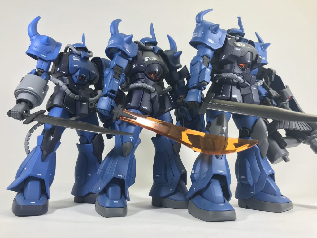 武装はサーベルで統一してみました。又、グフの進化を分かり易くする為カラーリングも統一にしてみましたが如何でしょう？　まだ未投稿の過去作があるので何処かの機会に投稿したいと思います。