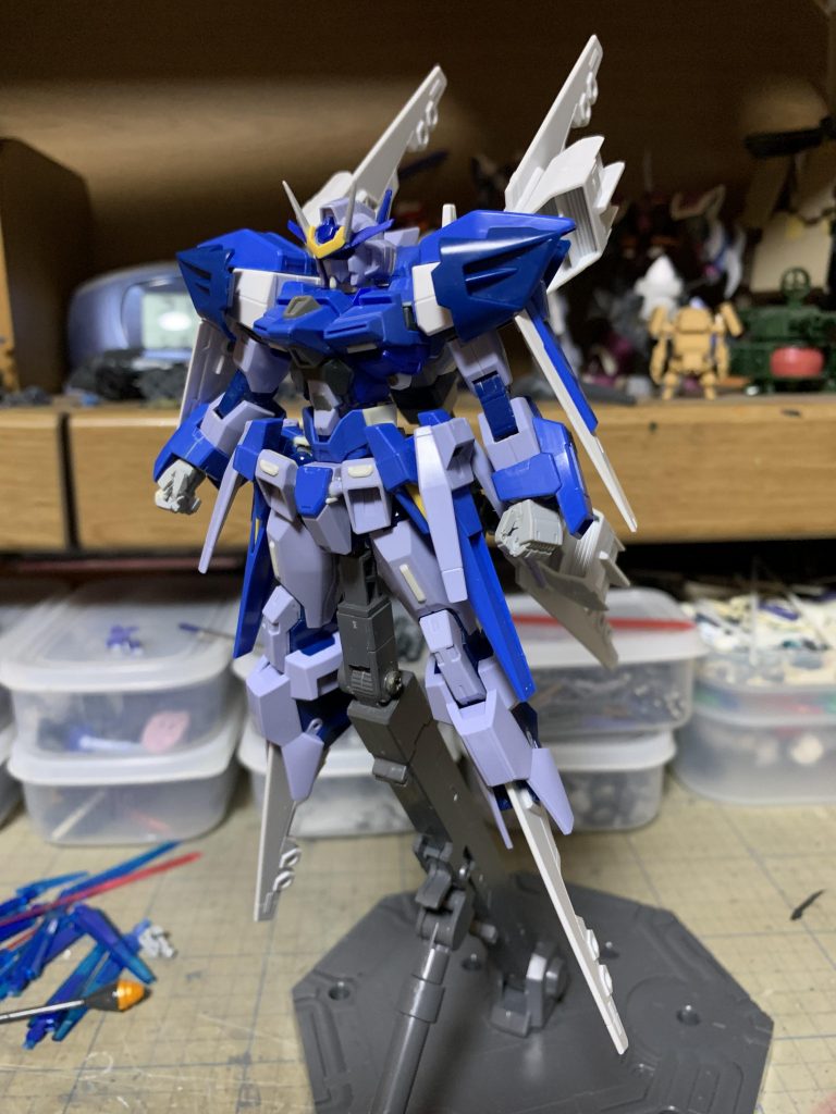 製作は、まず数年前に作りかけで放置していたAGE-FXバーストモードを引っ張り出してきました。写真のは既に再改造を始めた時のものです。