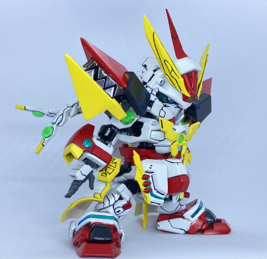 見ての通りですが・シャイニングガンダム・甘寧クロスボーンX1の2キットのみをつかってます肩のファングはプラ板で作成しました