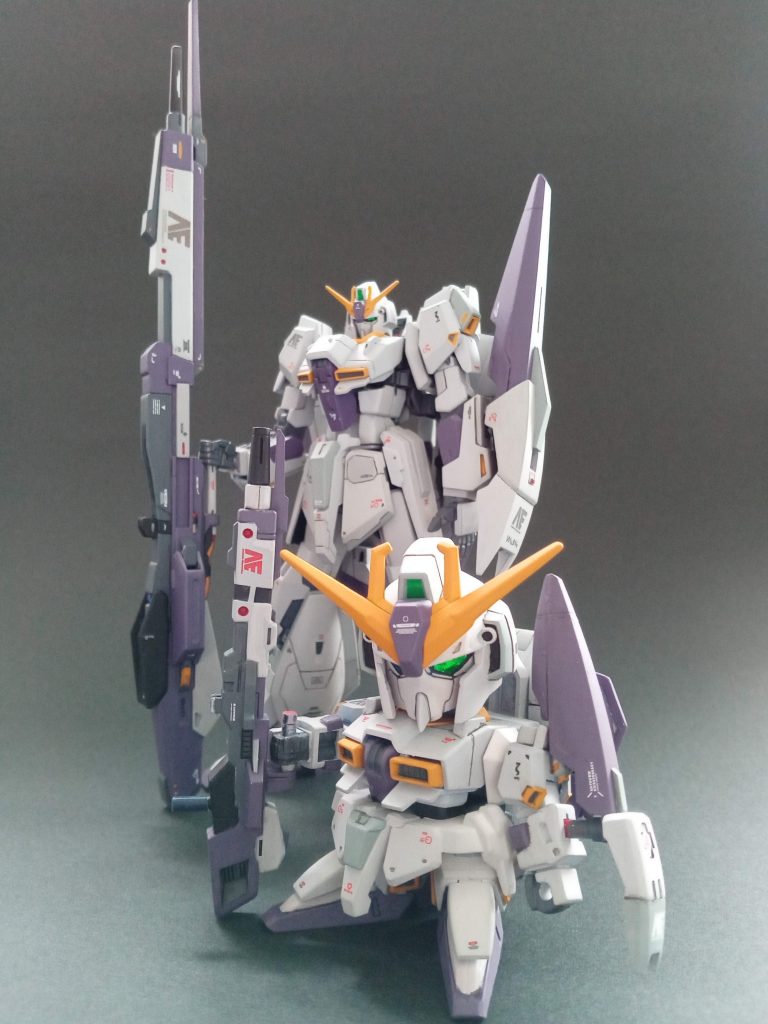 はい、HGリバイブ版Zと2ショット。HGリバイブ版Zはこちらから→https://gumpla.jp/hg/1083727