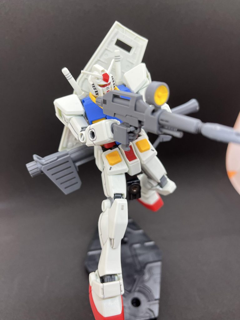 RX-78-2 GUNDAM–2枚目/制作者：ひこ丸んダム