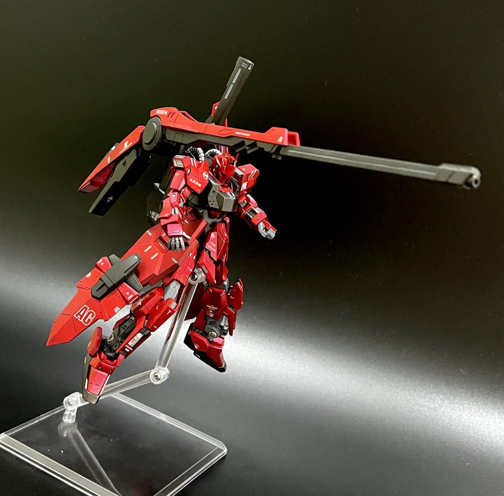 メガキャノンを展開することも可能です。ドッキングできるように同じコンセプトでサポート機を作成したくなりますね。