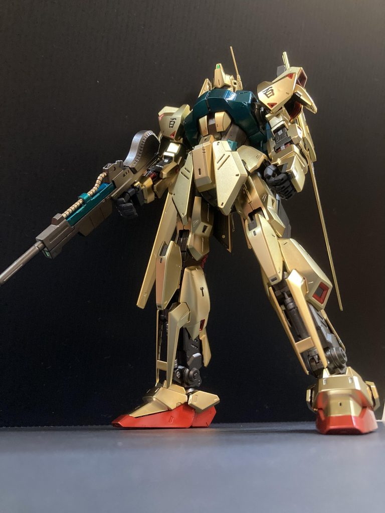 下から撮ってみましたが、難しいです。