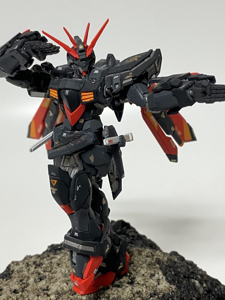 マスターガンダム、お馴染みのファイティングポーズ!!