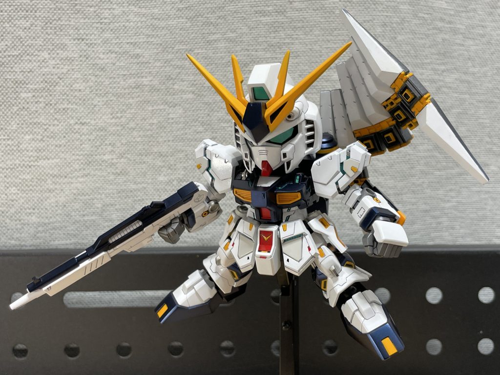 デカールを貼ってない状態も良い…