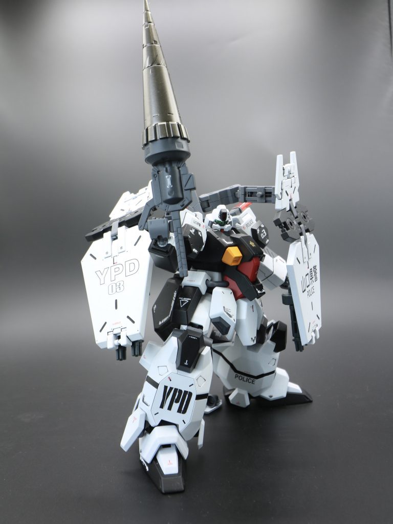 ドリルランサーも装備可能ですが戦闘能力より現場での災害復旧など、救助活動での運用を想定されています。