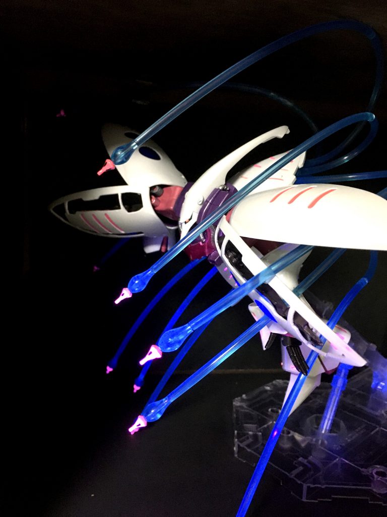 やっぱり明らかな悪役顔ですね〜。だがそれがイイ！