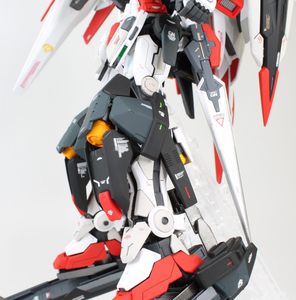 脚部も塗分け頑張りました。