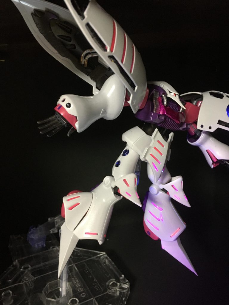 キュベレイはバランスが難しいですね〜。手足肩胴体顔いじったんですけど分かりづらいですね〜。