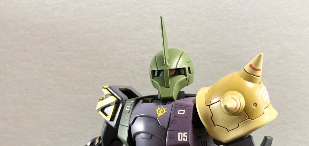 シーマ・ガラハウ専用ザクⅠカスタム–5枚目/制作者：アイギスC型(パテ職人)