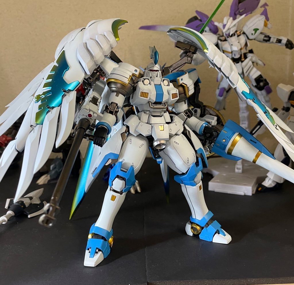 デカール貼るか迷いましたが貼って正解でした!この時点で満足しすぎてやばかったw