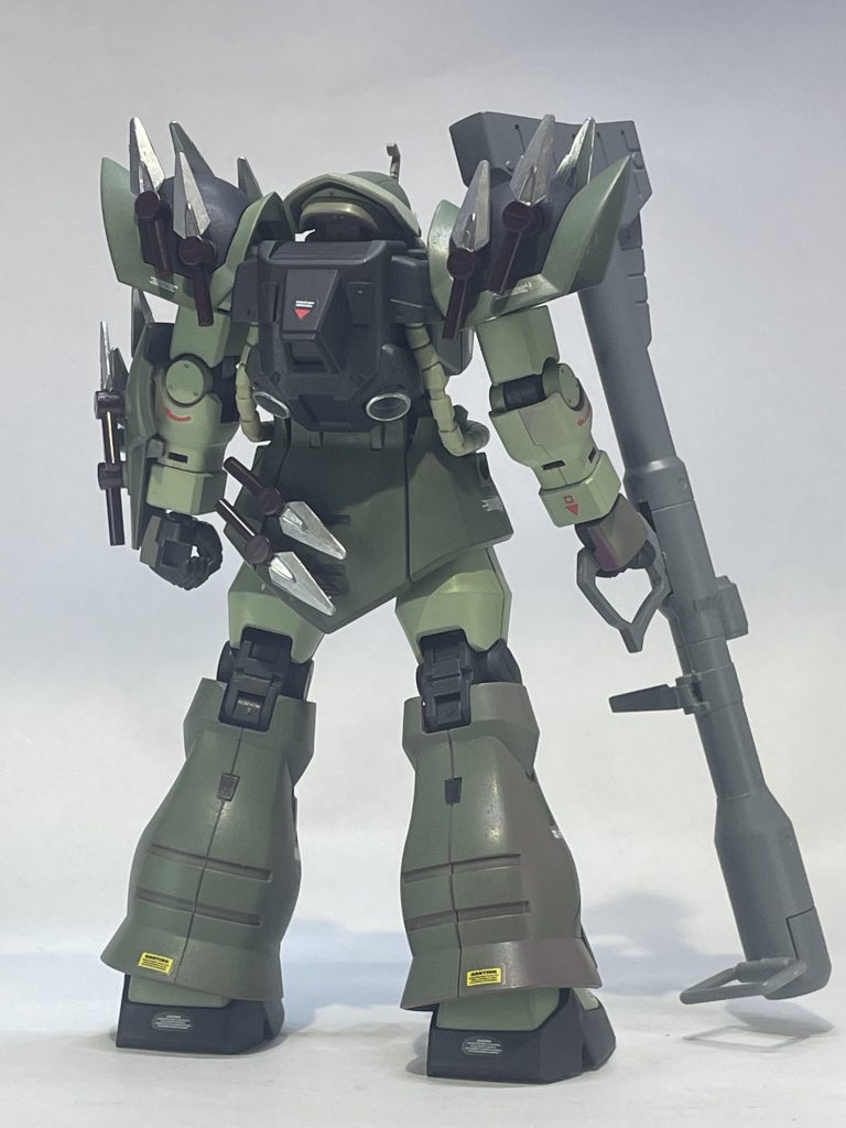 合わせ目が肩パーツ以外殆ど見当たらなく良キットでした。