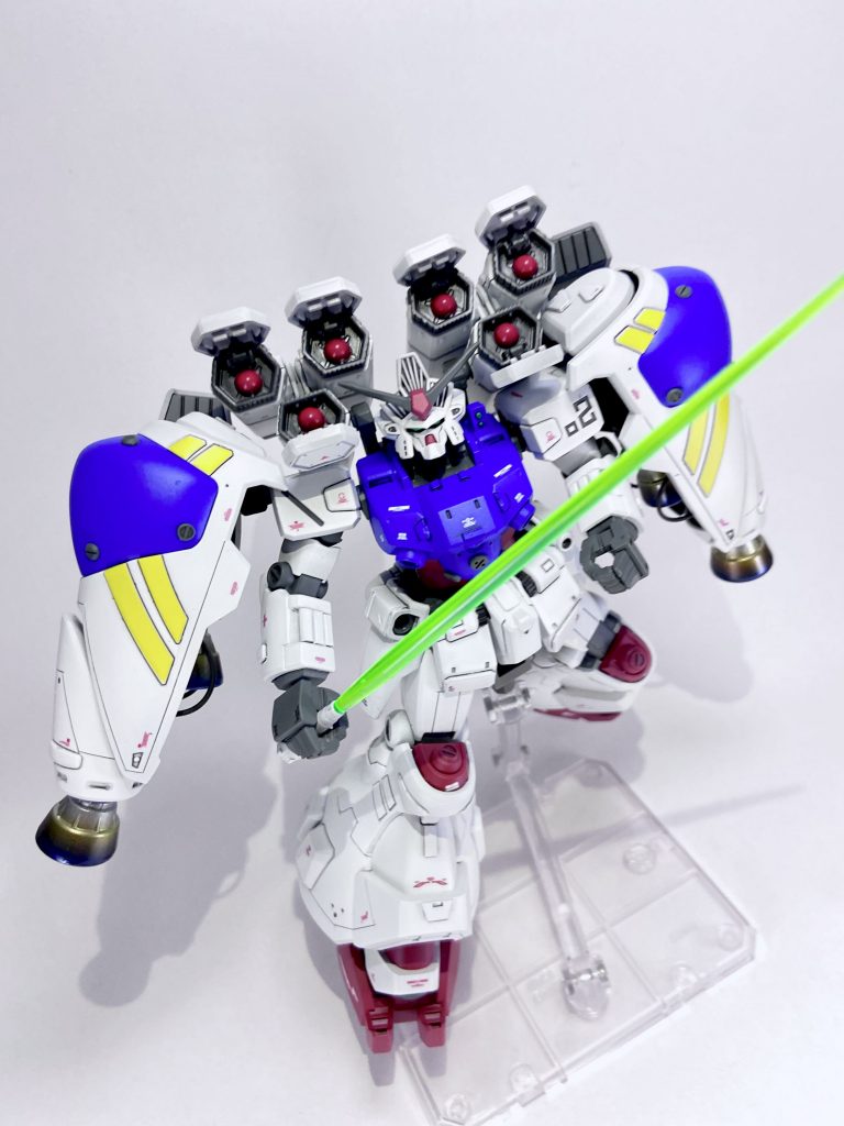 キットは(MLRS仕様)のモノを使用しているので、多連装ロケットシステムも装備。再販もなかなか手に入らず、やっと購入でき組むことが出来ました。