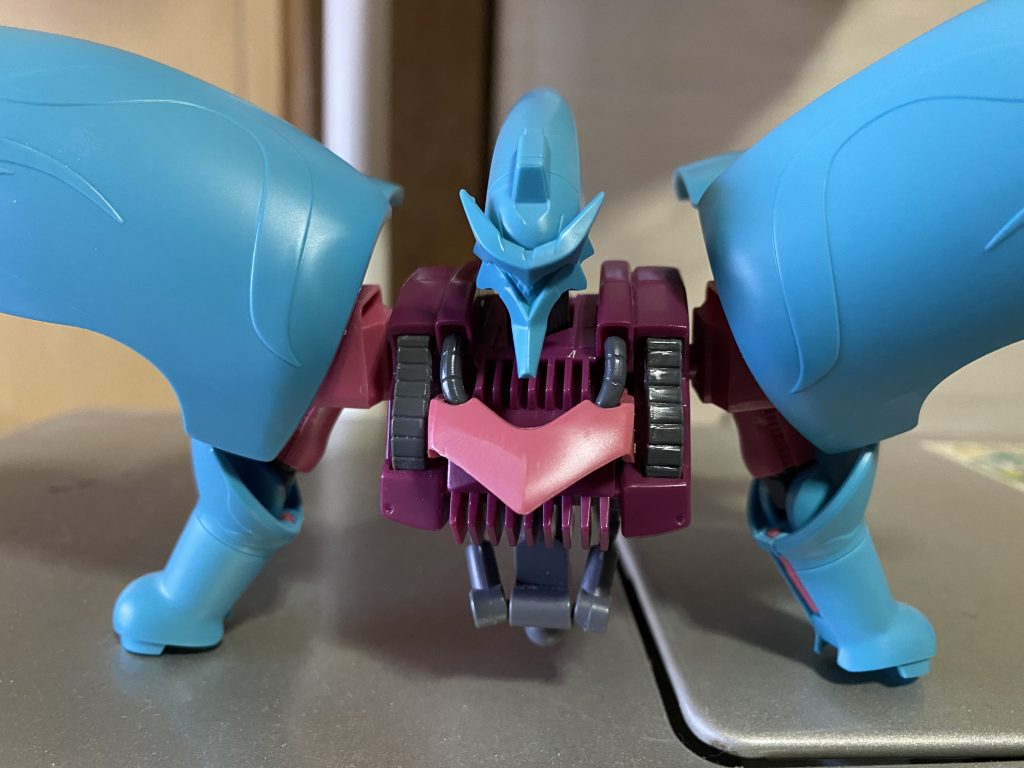 首の延長と腹まわりの改造