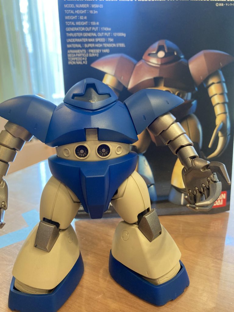 初期塗り後。色が地味で、この後に腕など塗り直した。