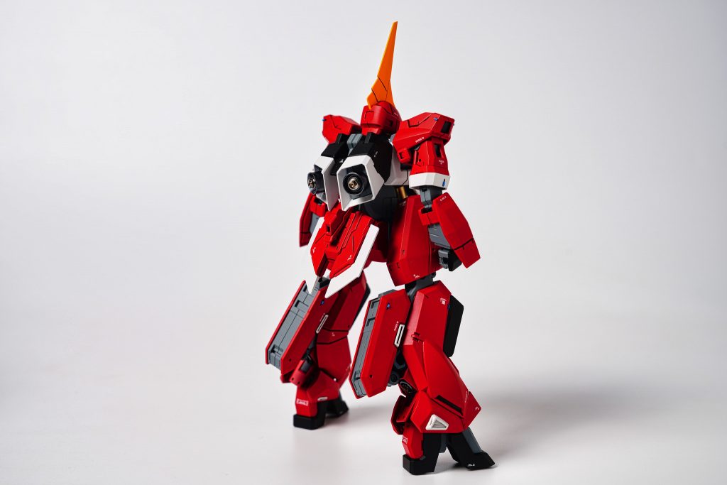 HGバーザムRE-ZEON鹵獲仕様A.O.Z RE-BOOT ver.–5枚目/制作者：七式ガンプラ部