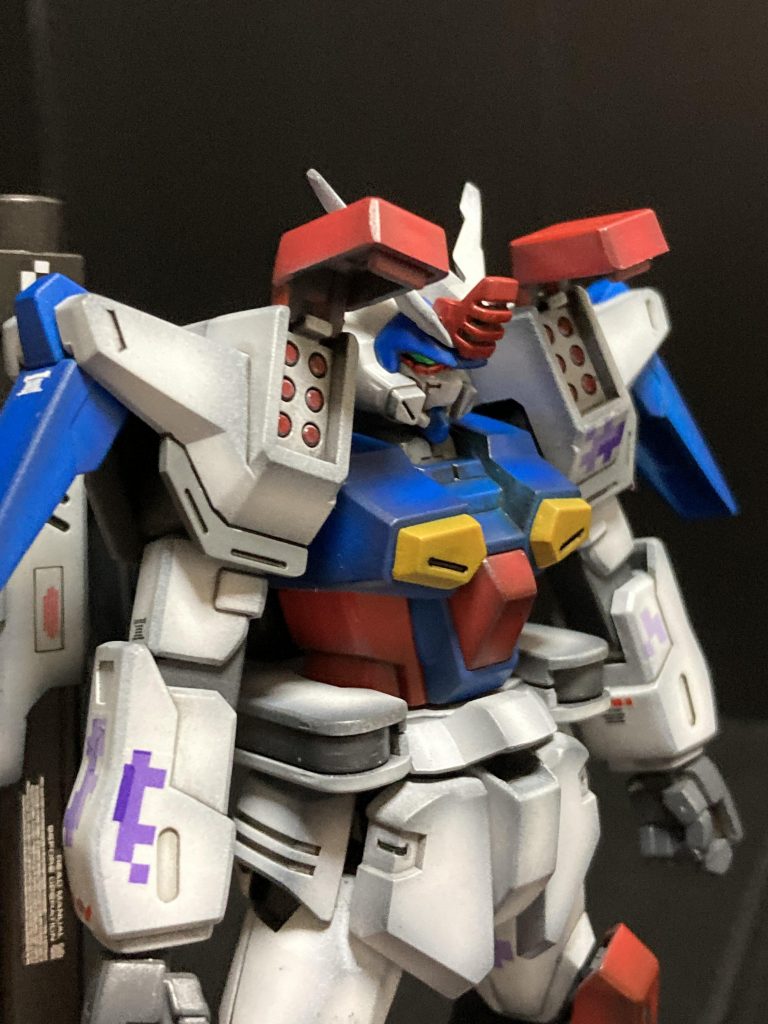 220ミリ6連装ミサイルポッド展開