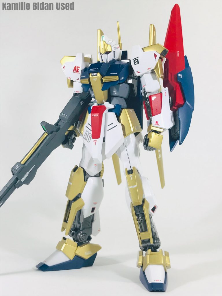 最後にカミーユ専用機です。ゼータガンダムに寄せたミキシングになっております。実はこの機体は習作で