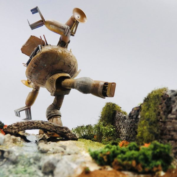 アッザム、大地に立てるか？！