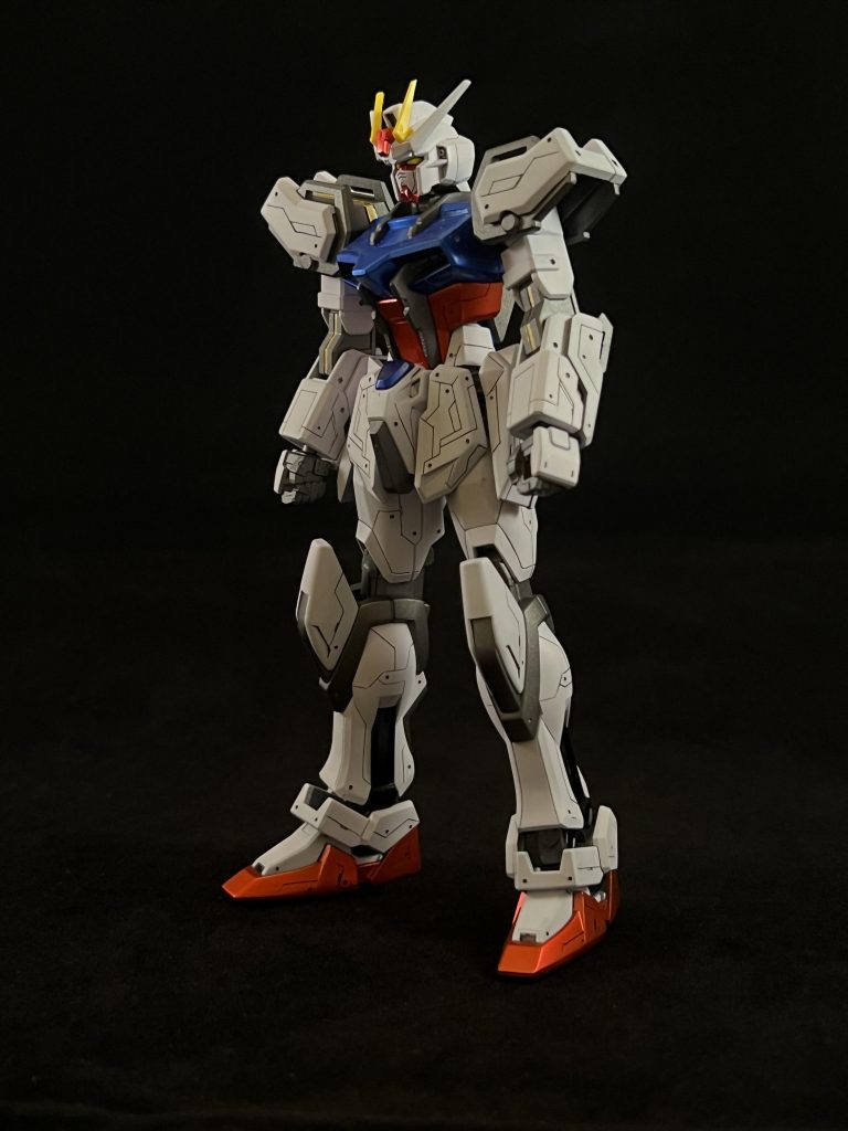 スタイルがいいので筋彫りと塗装のみ